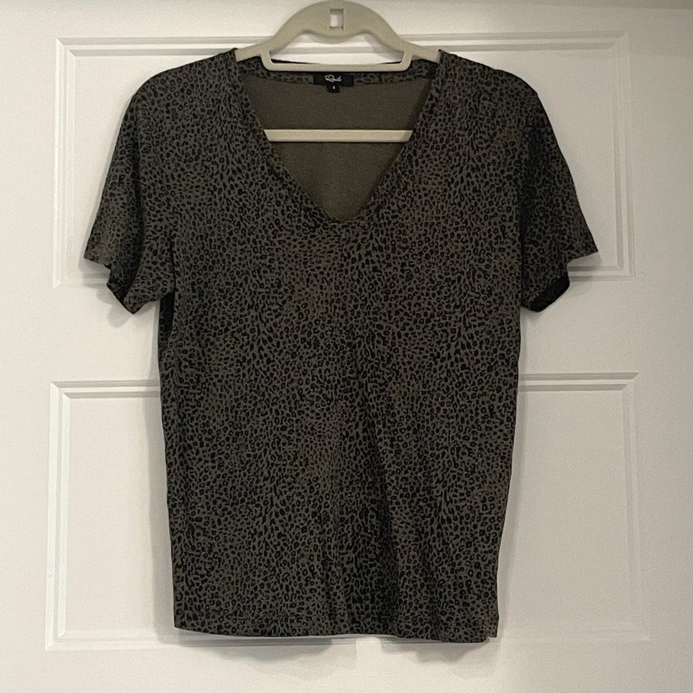 RAILS V-Neck Leopard Tee